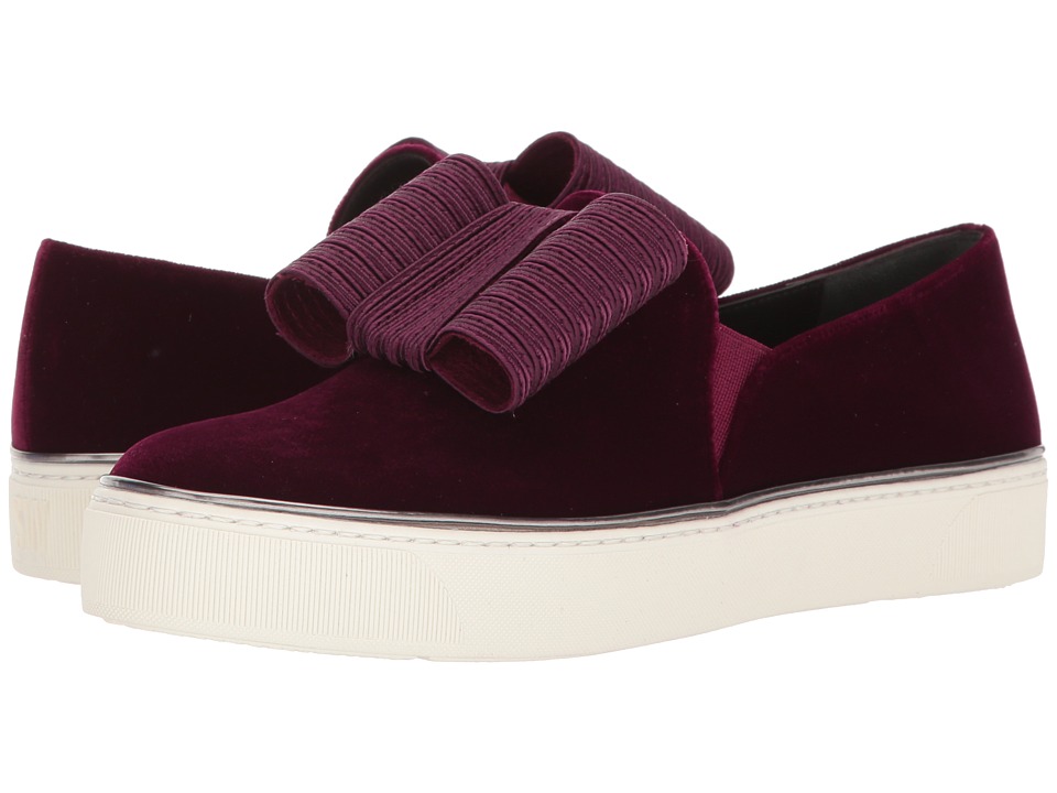 Stuart Weitzman Bowgal (Bordeaux Velvet) Women