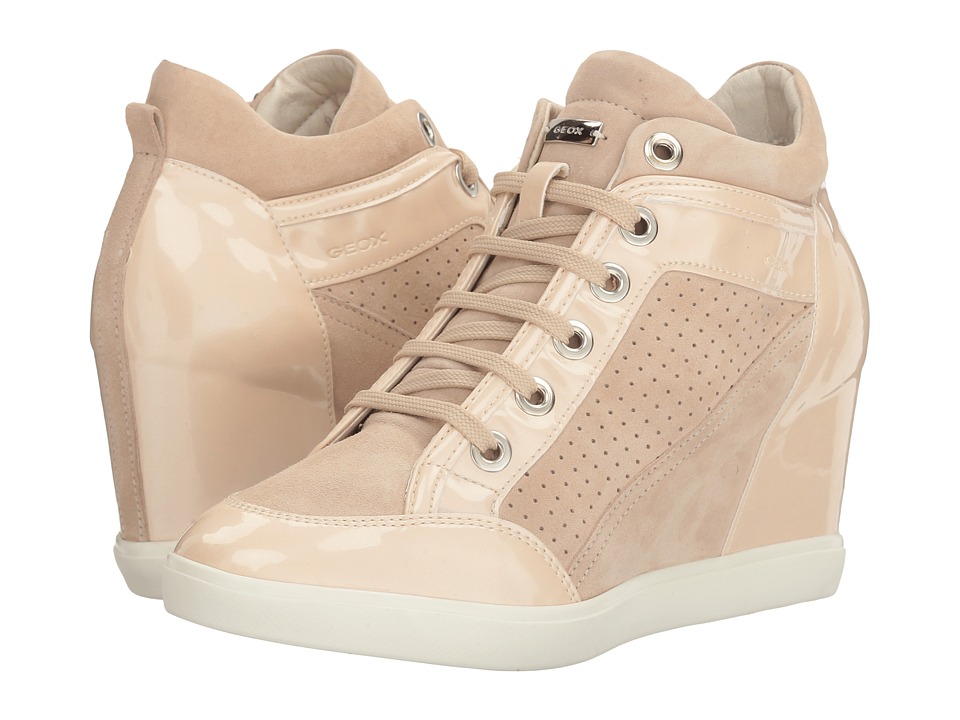 Geox W ELENI 32 (Skin/Light Beige) Women