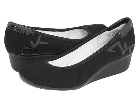 anne klein wedge shoes