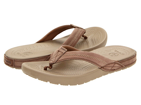crocs yukon flip flops