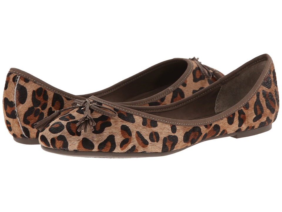 Calvin Klein Jeans Timara 2 Leopard Haircalf Womens Flat Shoes (Animal Print)