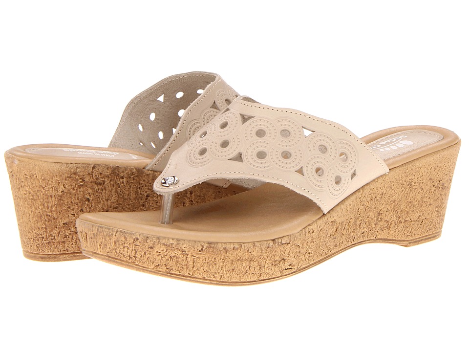 Spring Step Foamy Womens Wedge Shoes (Beige)