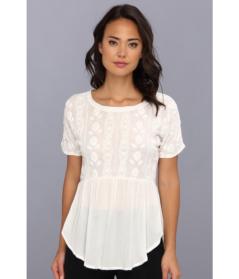 LAmade Empire Waist Embroidered Top Womens Short Sleeve Pullover (White)