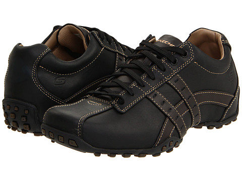 Skechers citywalk midnight store