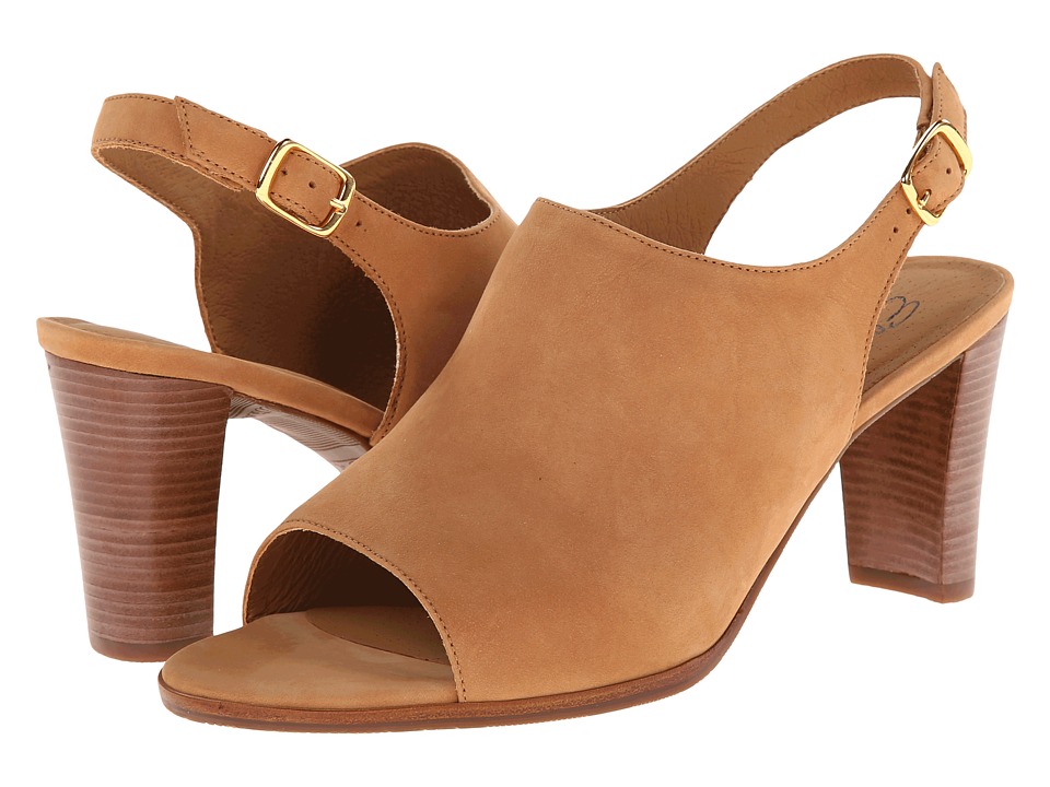 Walking Cradles Gwen (Dark Camel Nubuck) Women