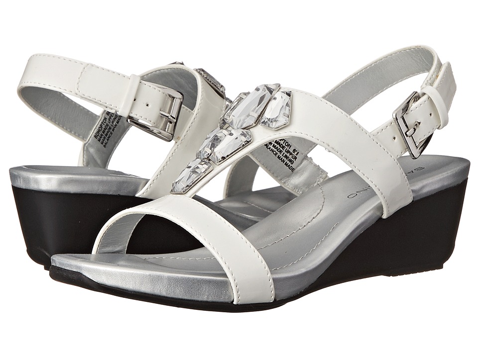 white bandolino shoes