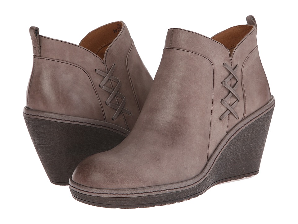 sofft grey boots