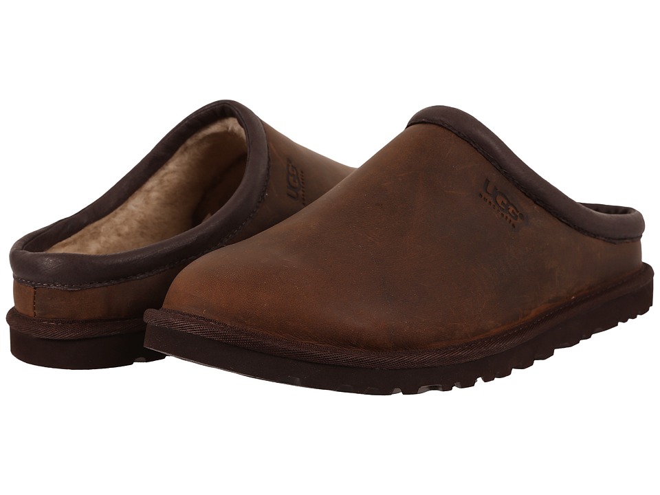 ugg men's classic leather clogs