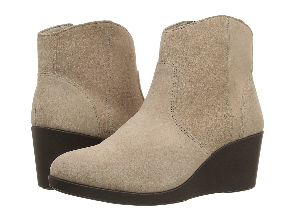 crocs women's leigh suede wedge boot