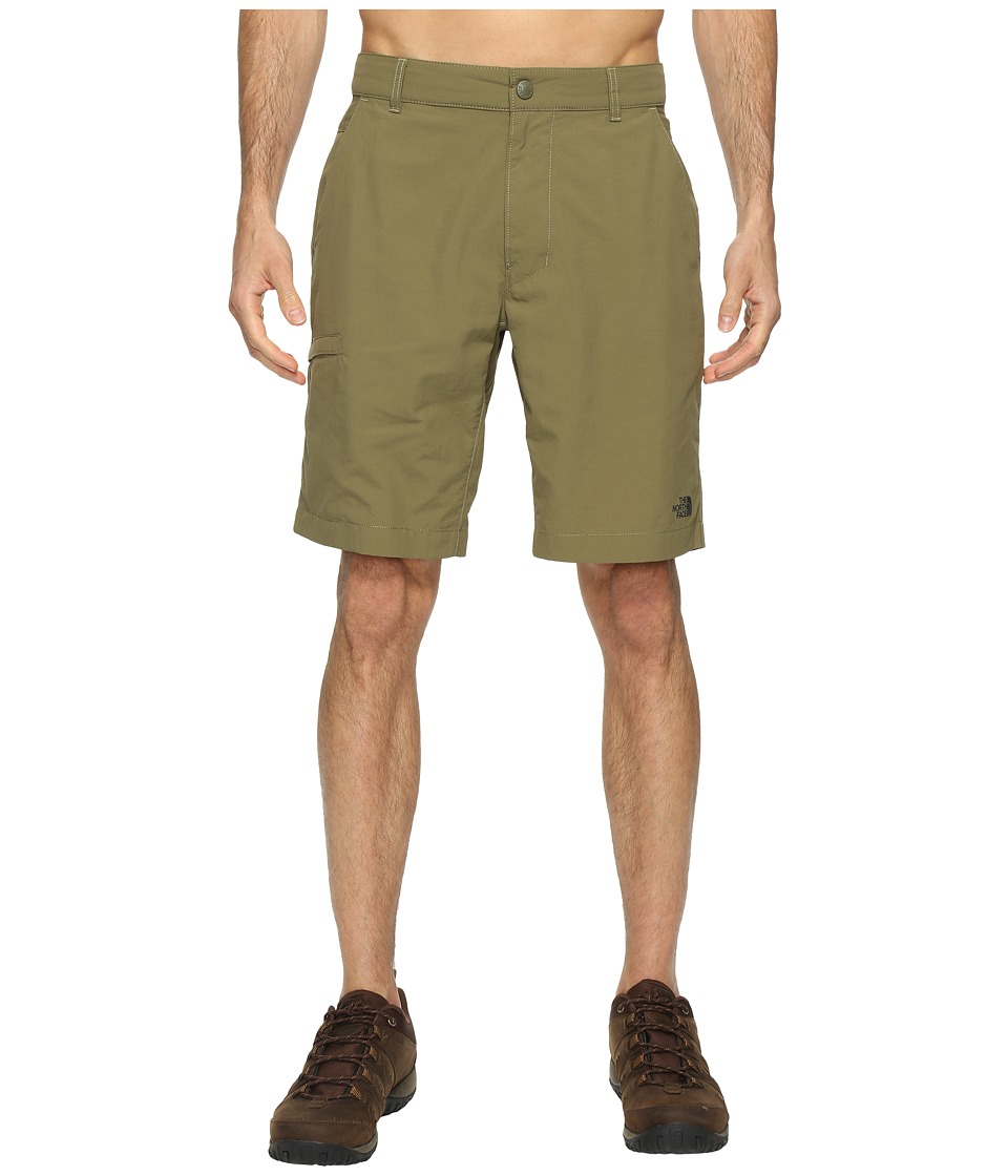 north face logo shorts