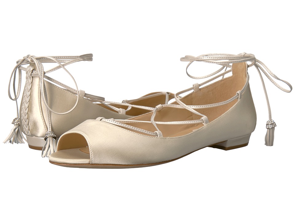 Badgley Mischka Bloom (Ivory Satin) Women