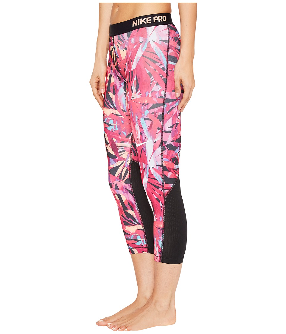 nike ladies capri pants
