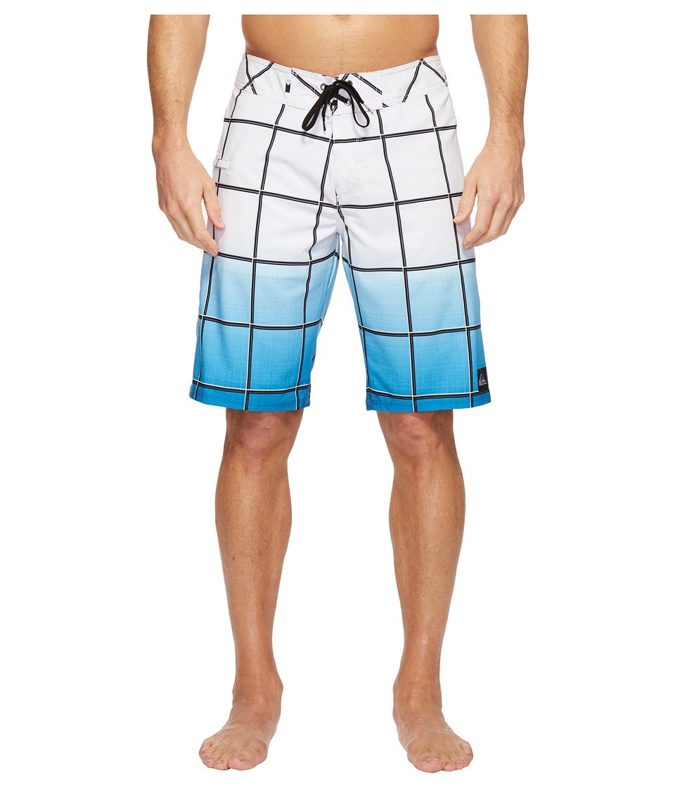 Quiksilver Everyday Electric Stretch Vee 21 Boardshorts (White) Men
