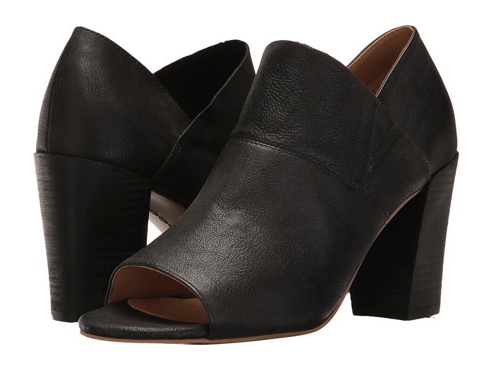 Me Too Adam Tucker McKenna (Black) High Heels