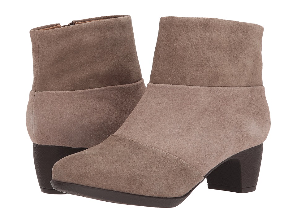 SoftWalk Inspire (Dark Taupe Suede) Women