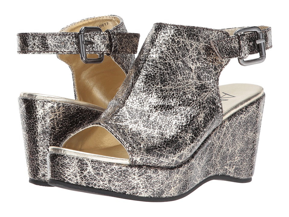 Amiana 15-A5441 (Little Kid/Big Kid/Adult) (Pico Metallic Gold) Girl