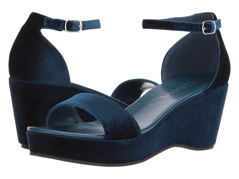 Amiana 15-A5501 (Little Kid/Big Kid/Adult) (Blue Velvet) Girl