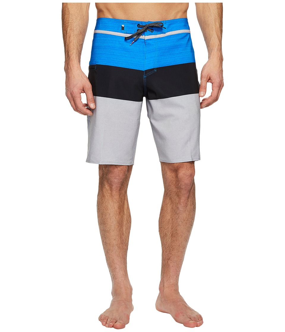 Quiksilver Everyday Blocked Vee 20 Boardshorts (Electric Blue) Men