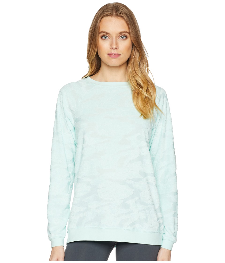 Jessica Simpson TheWarmUp Embossed Camo Pullover (Mint Jewel) Women