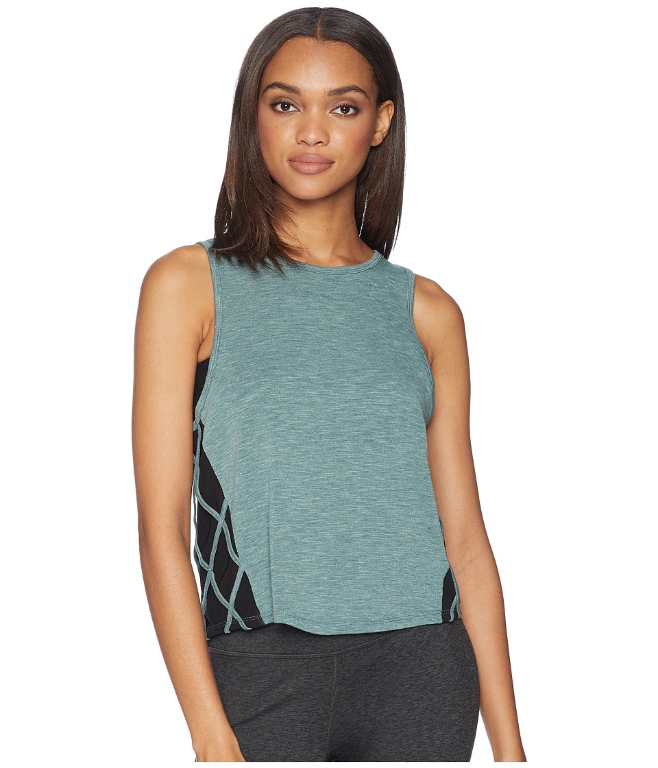 Jessica Simpson TheWarmUp Mesh Side Tank Top (Silver Pine) Women